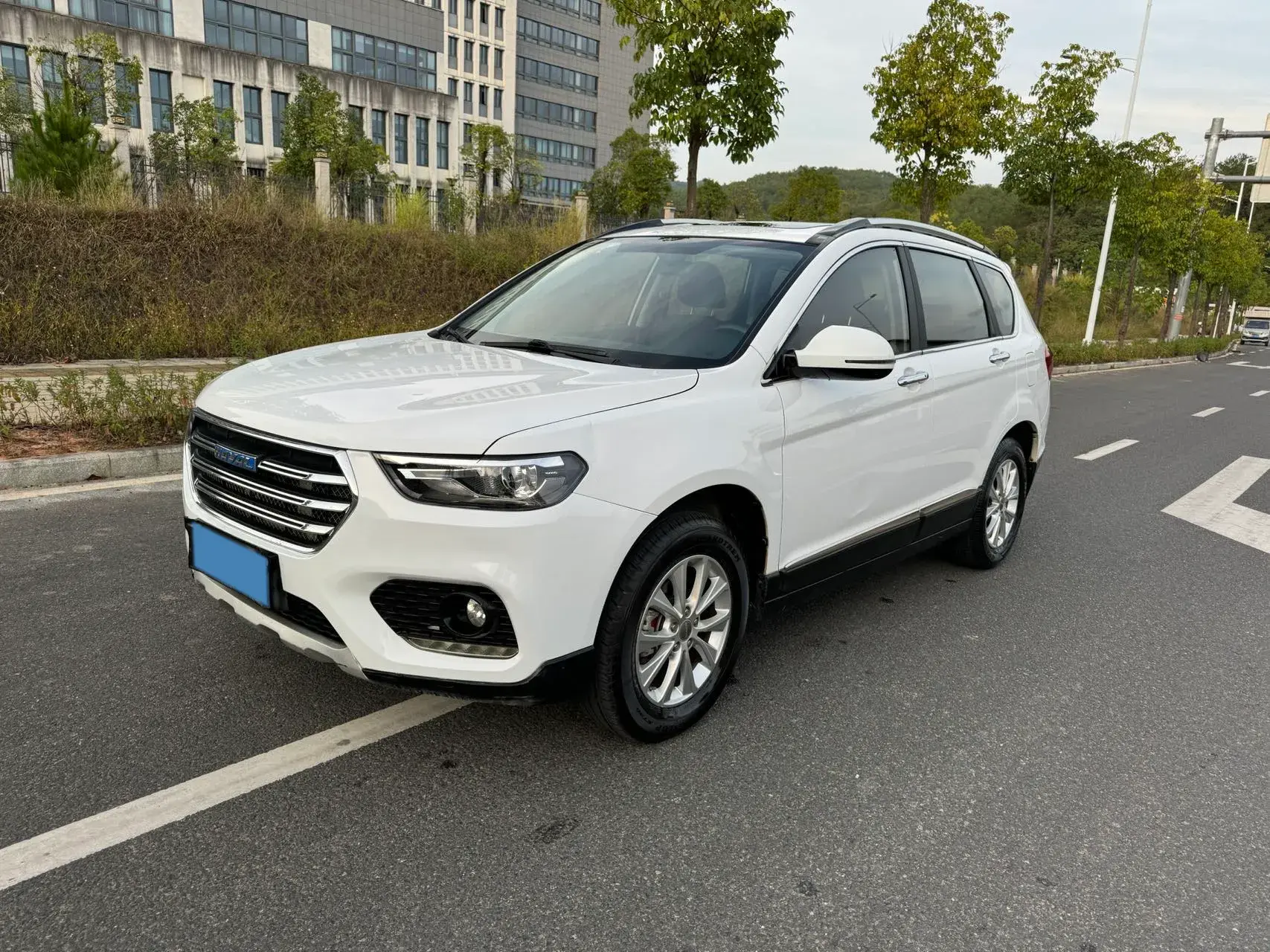 2018 HAVAL H6 view 1