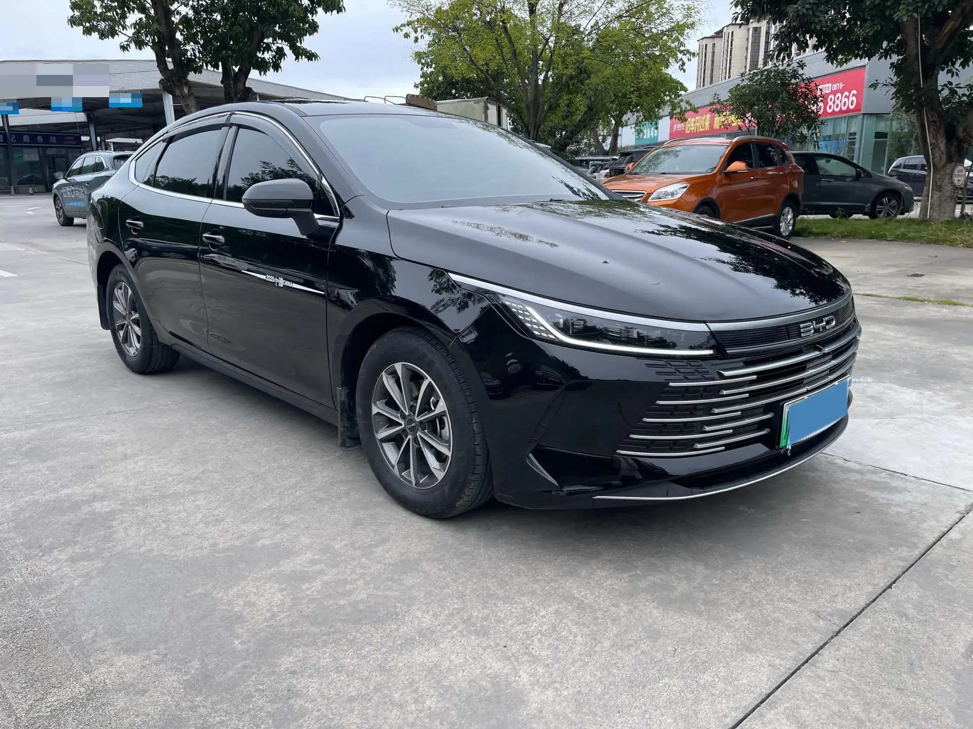 2024 BYD DESTROYER thumbnail 2