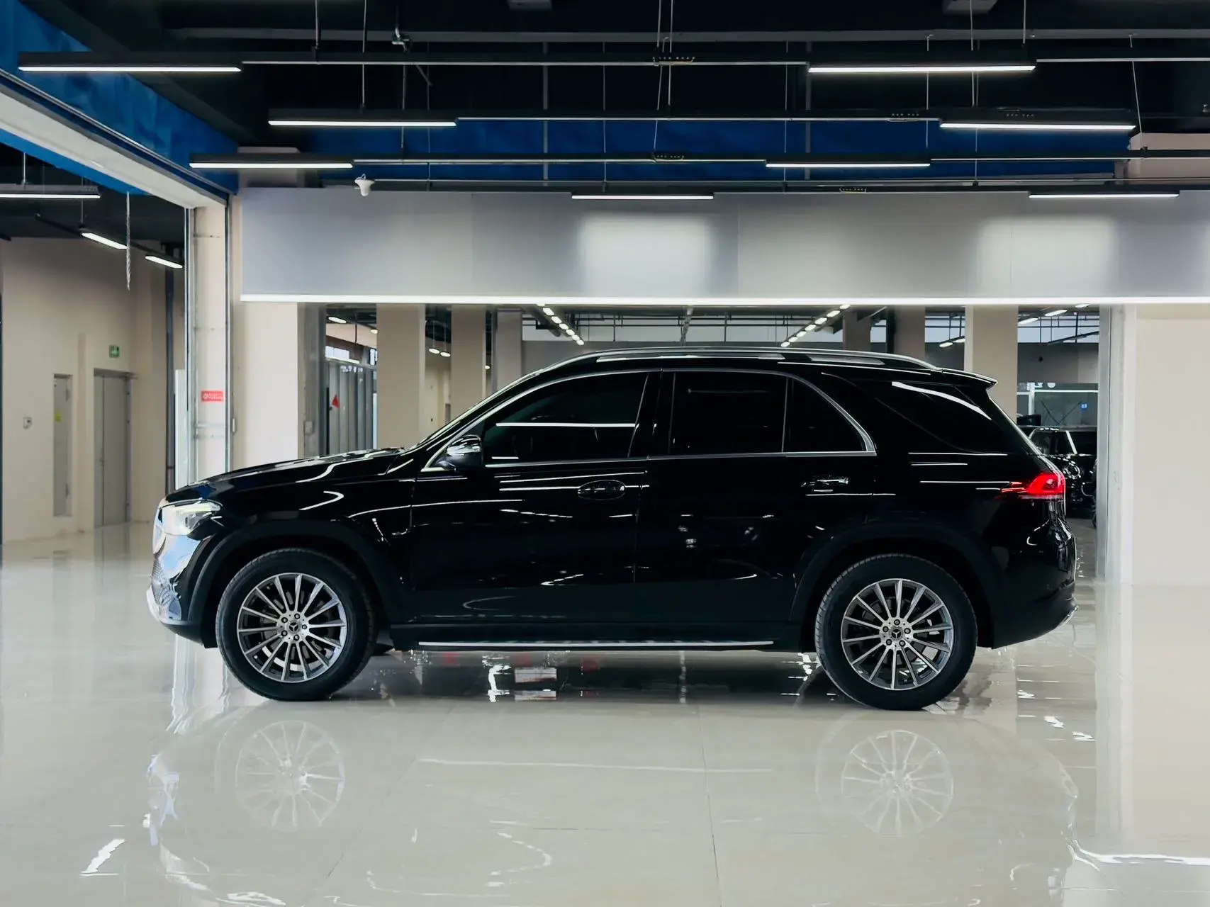 2020 MERCEDES-BENZ GLE thumbnail 3