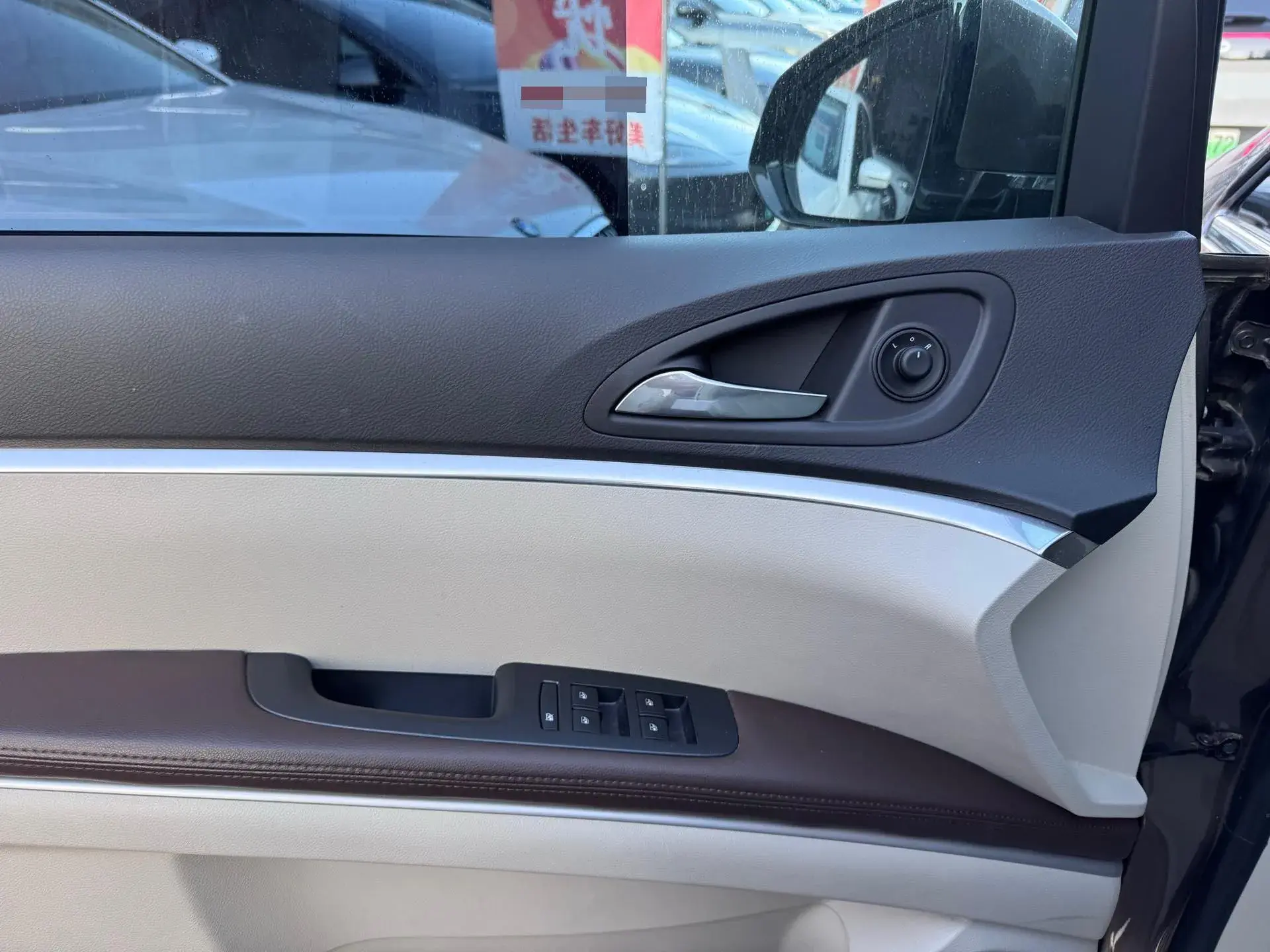 2021 BUICK GL8 thumbnail 3