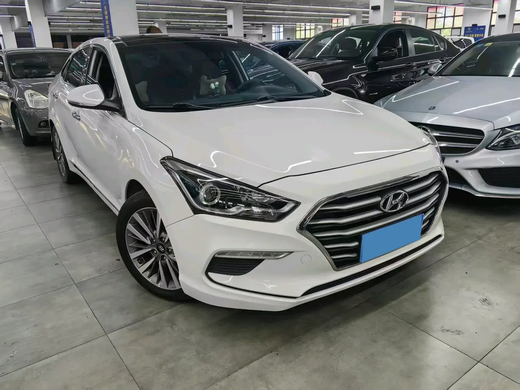 2019 HYUNDAI MISTRA thumbnail 2