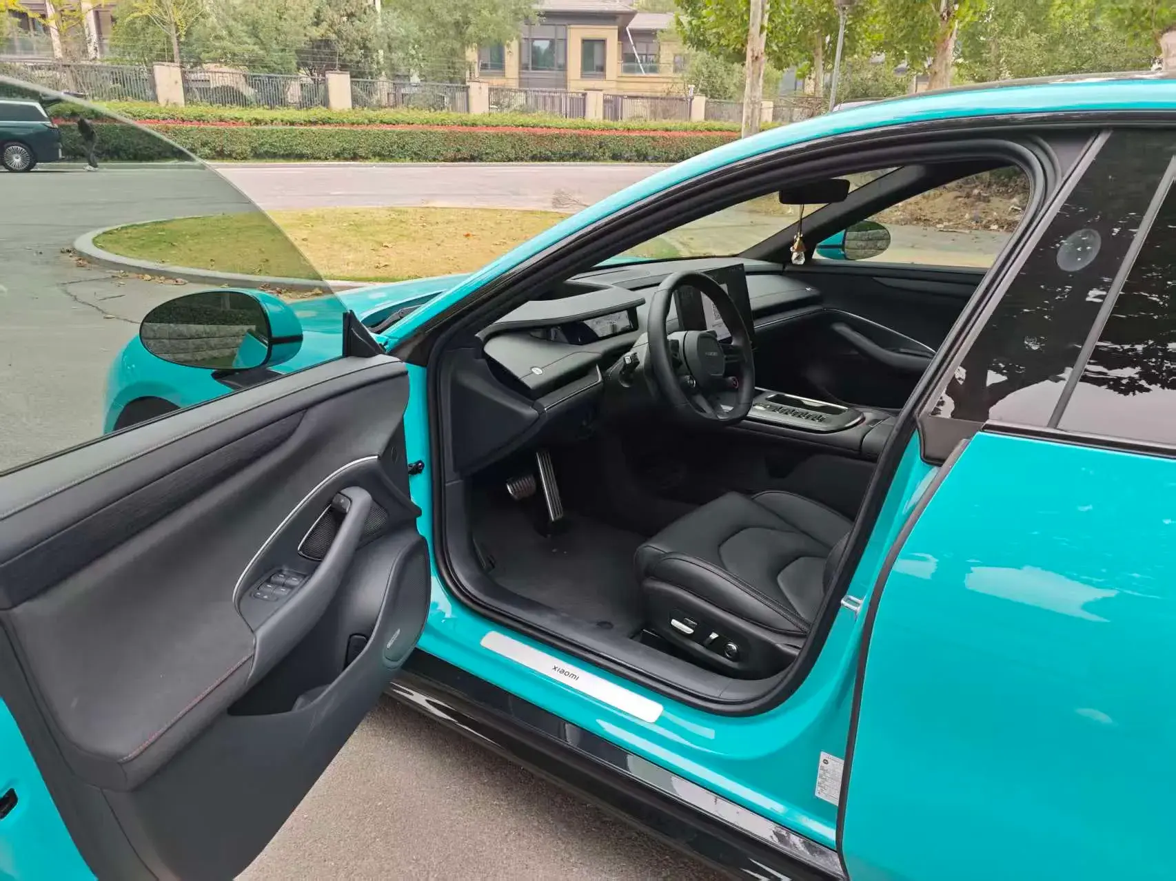 2024 MI SU7 thumbnail 4