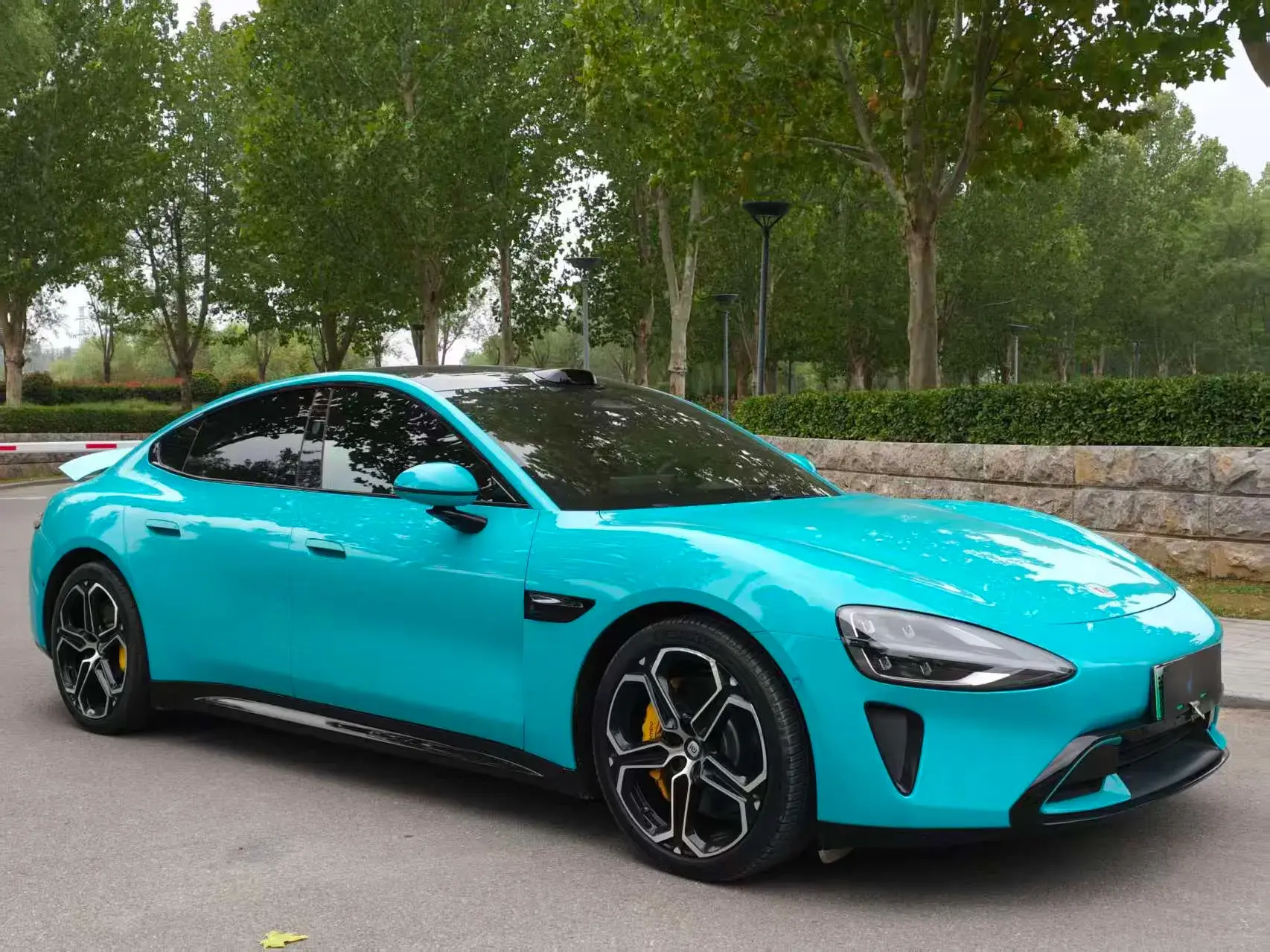 2024 MI SU7 thumbnail 3