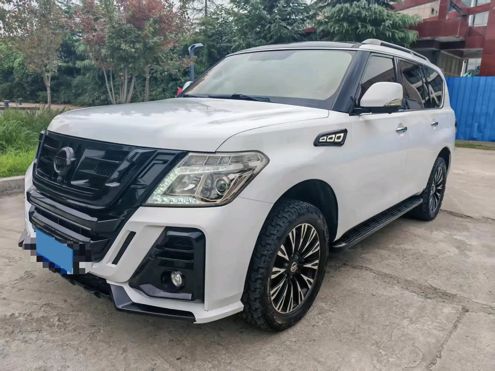 2018 NISSAN PATROL view 1