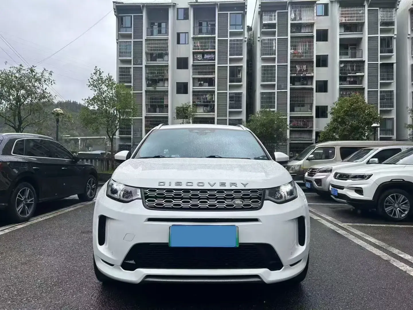 2022 LAND ROVER thumbnail 3