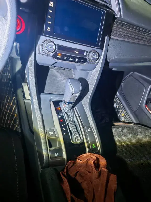 2021 HONDA CIVIC thumbnail 2