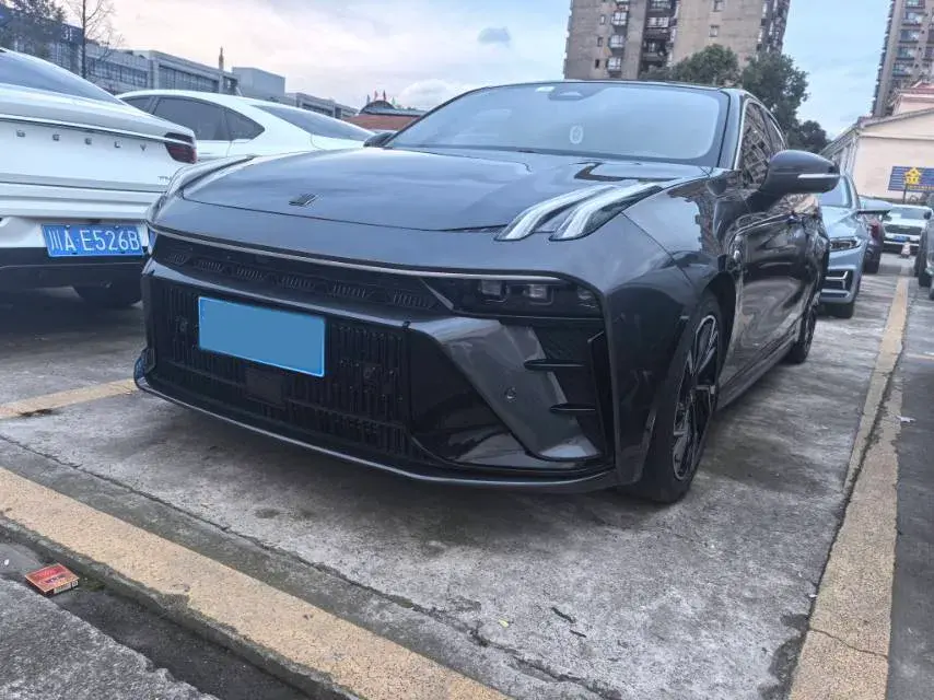 2023 LYNK&CO 03 view 1