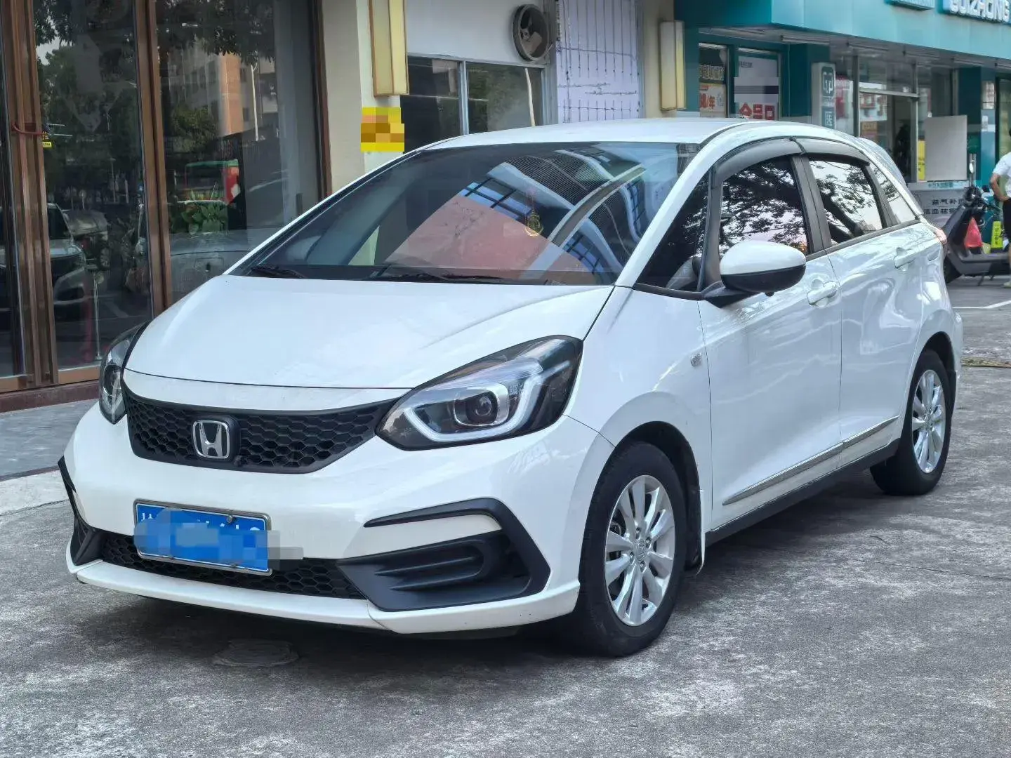 2021 HONDA FIT view 1