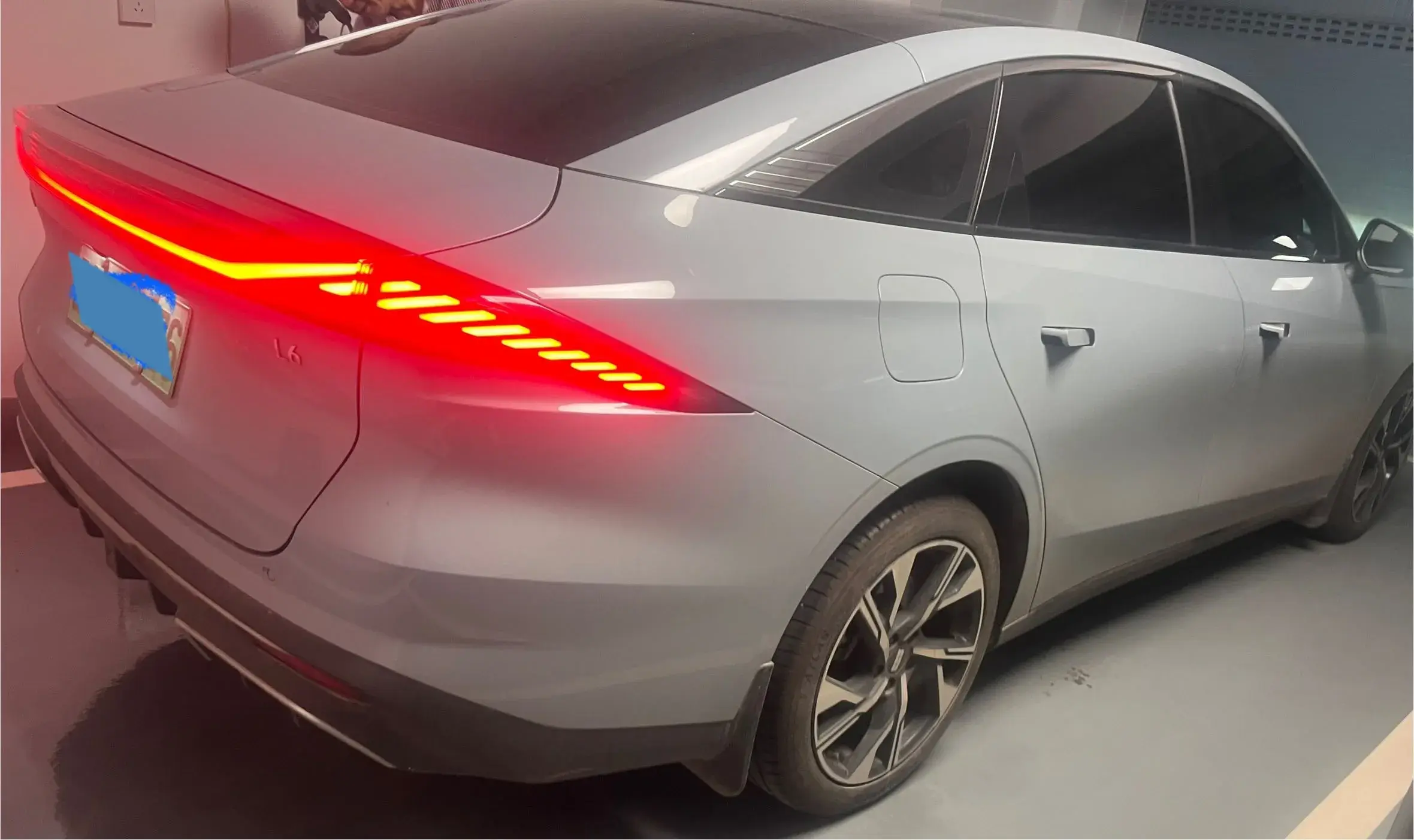 2023 GEELY GALAXY thumbnail 3