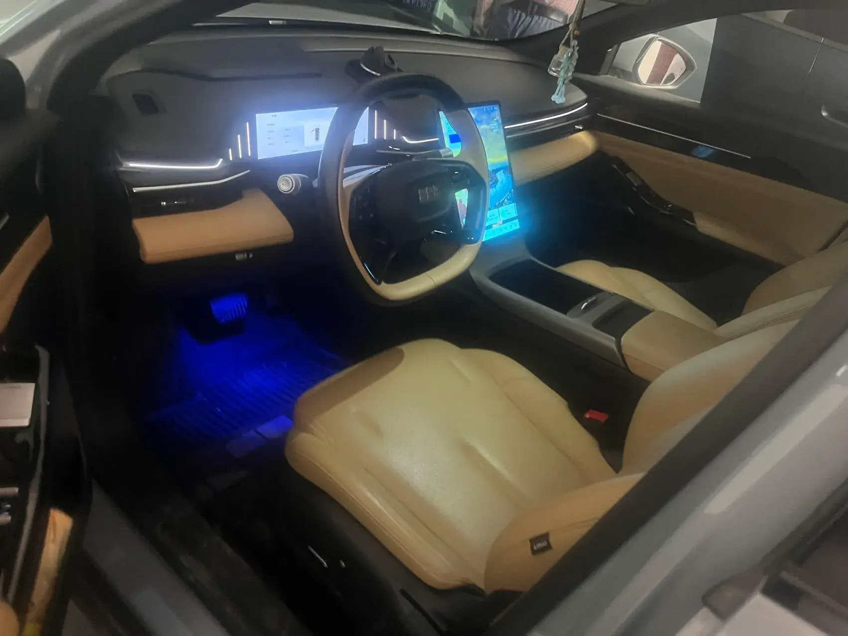 2023 GEELY GALAXY thumbnail 4