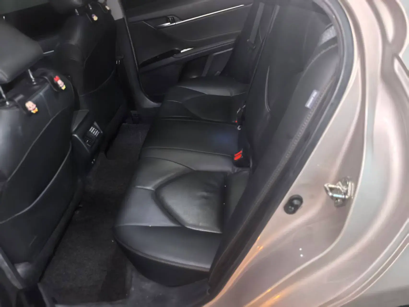 2019 TOYOTA CAMRY thumbnail 2