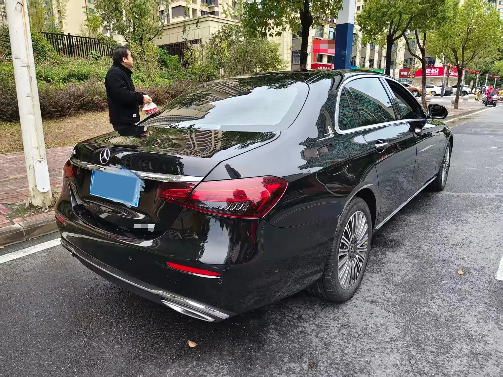 2023 MERCEDES-BENZ E thumbnail 2