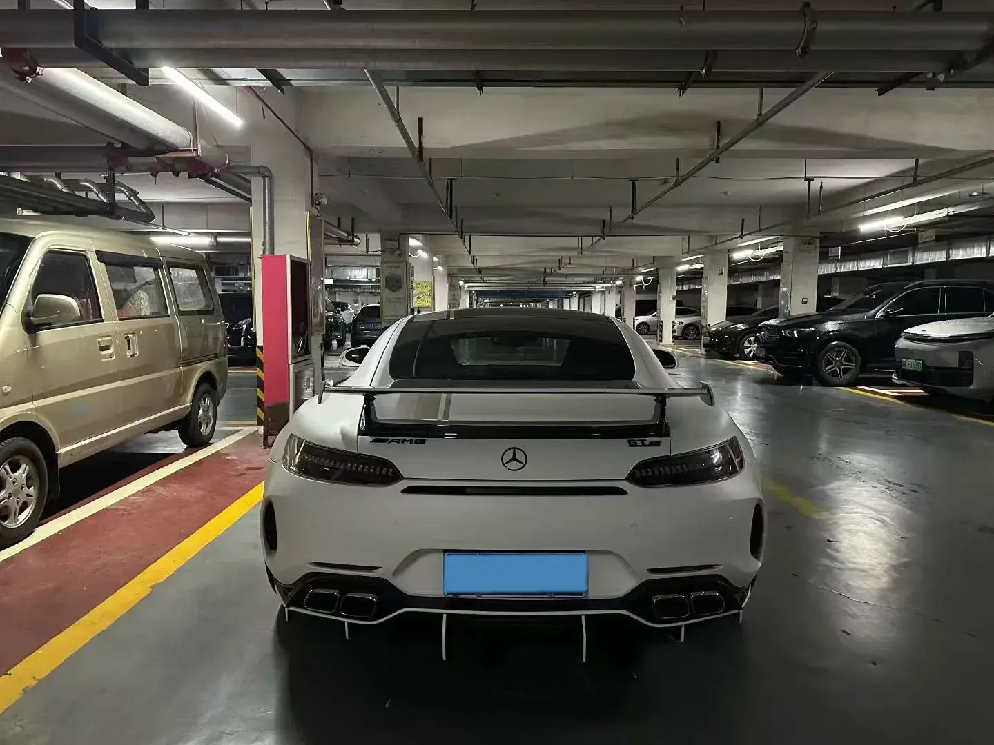 2019 MERCEDES-BENZ AMG thumbnail 4