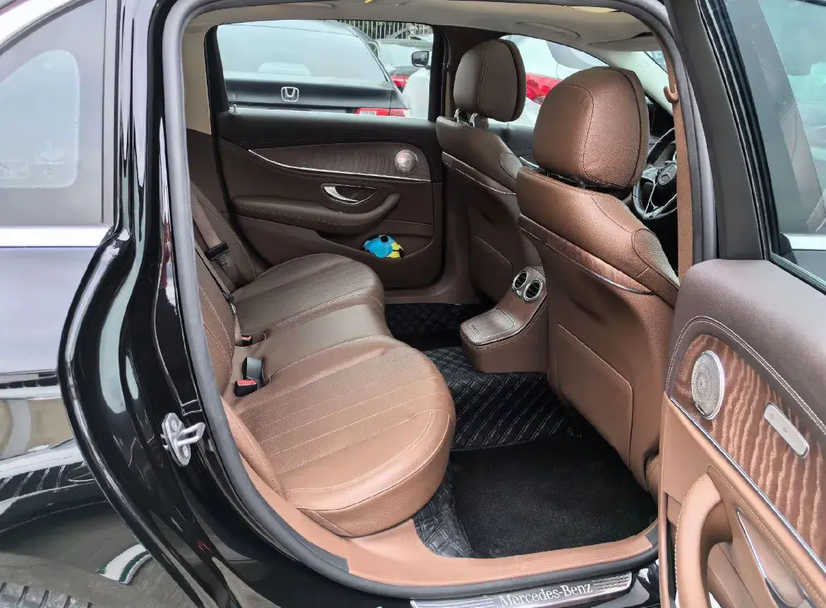 2022 MERCEDES-BENZ E thumbnail 3