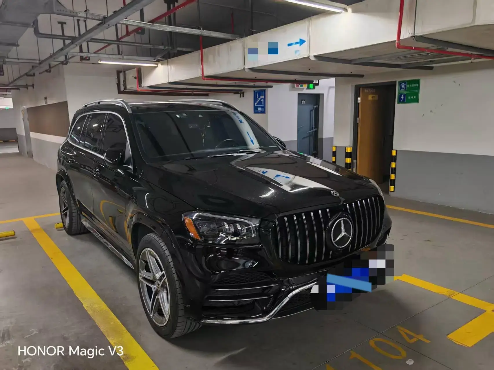 2020 MERCEDES-BENZ GLS thumbnail 3