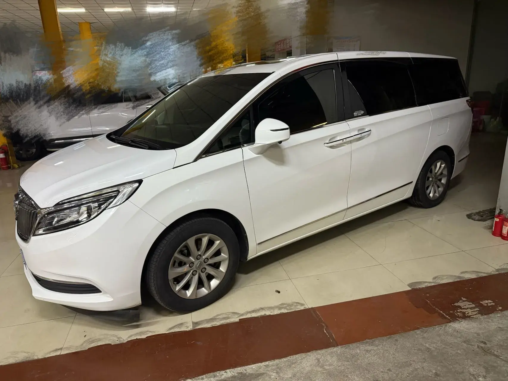 2018 BUICK GL8 thumbnail 3