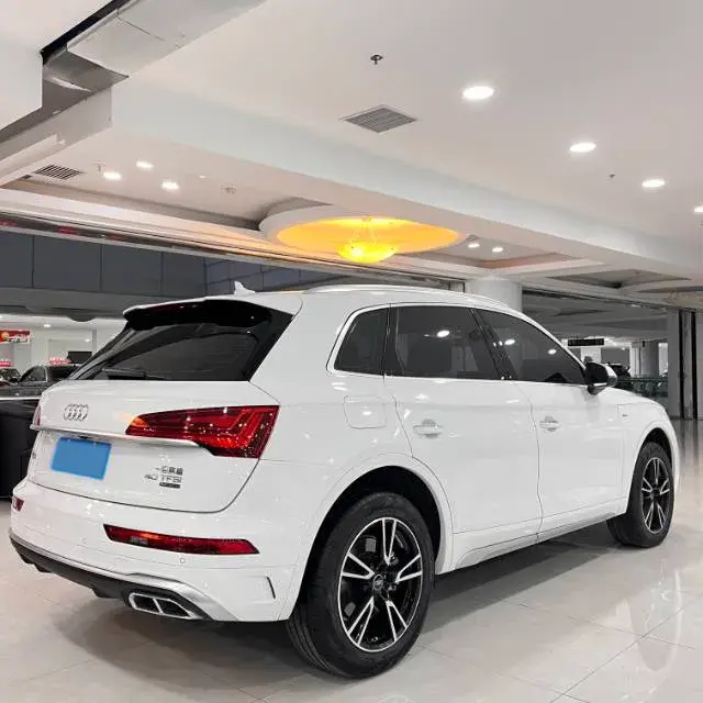 2024 AUDI Q5L thumbnail 4