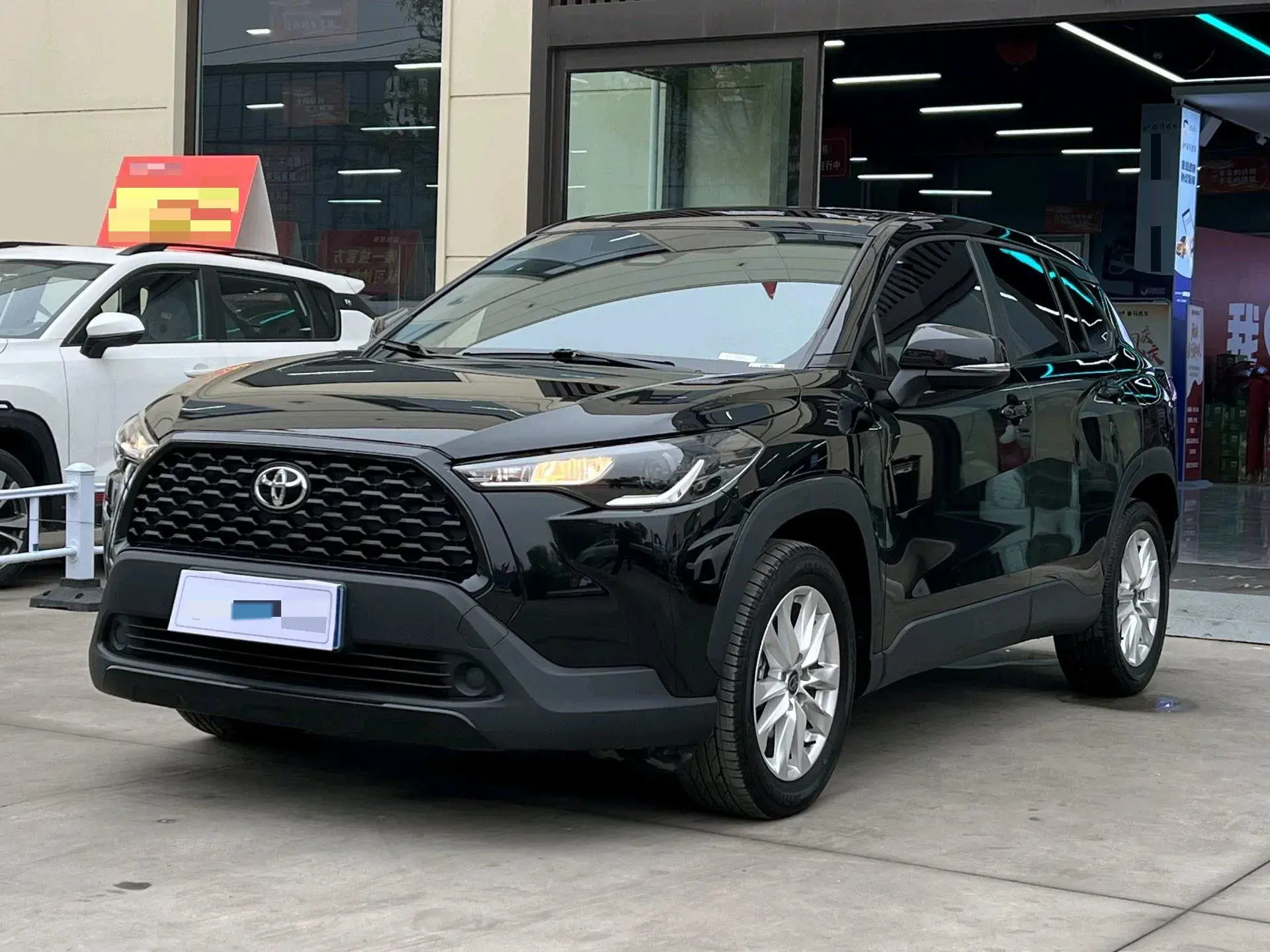 2024 TOYOTA COROLLA view 1