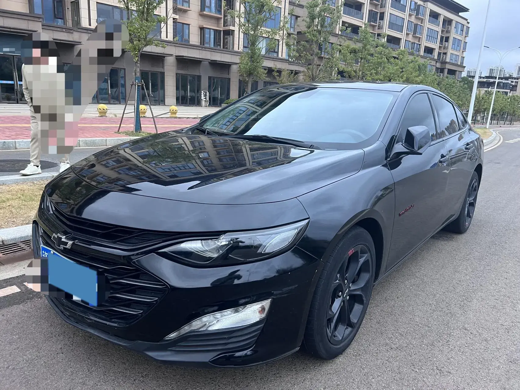 2022 CHEVROLET MALIBU view 1