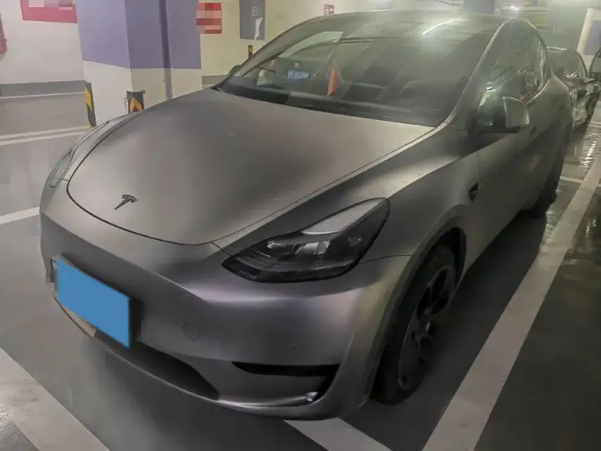2022 TESLA MODEL view 1