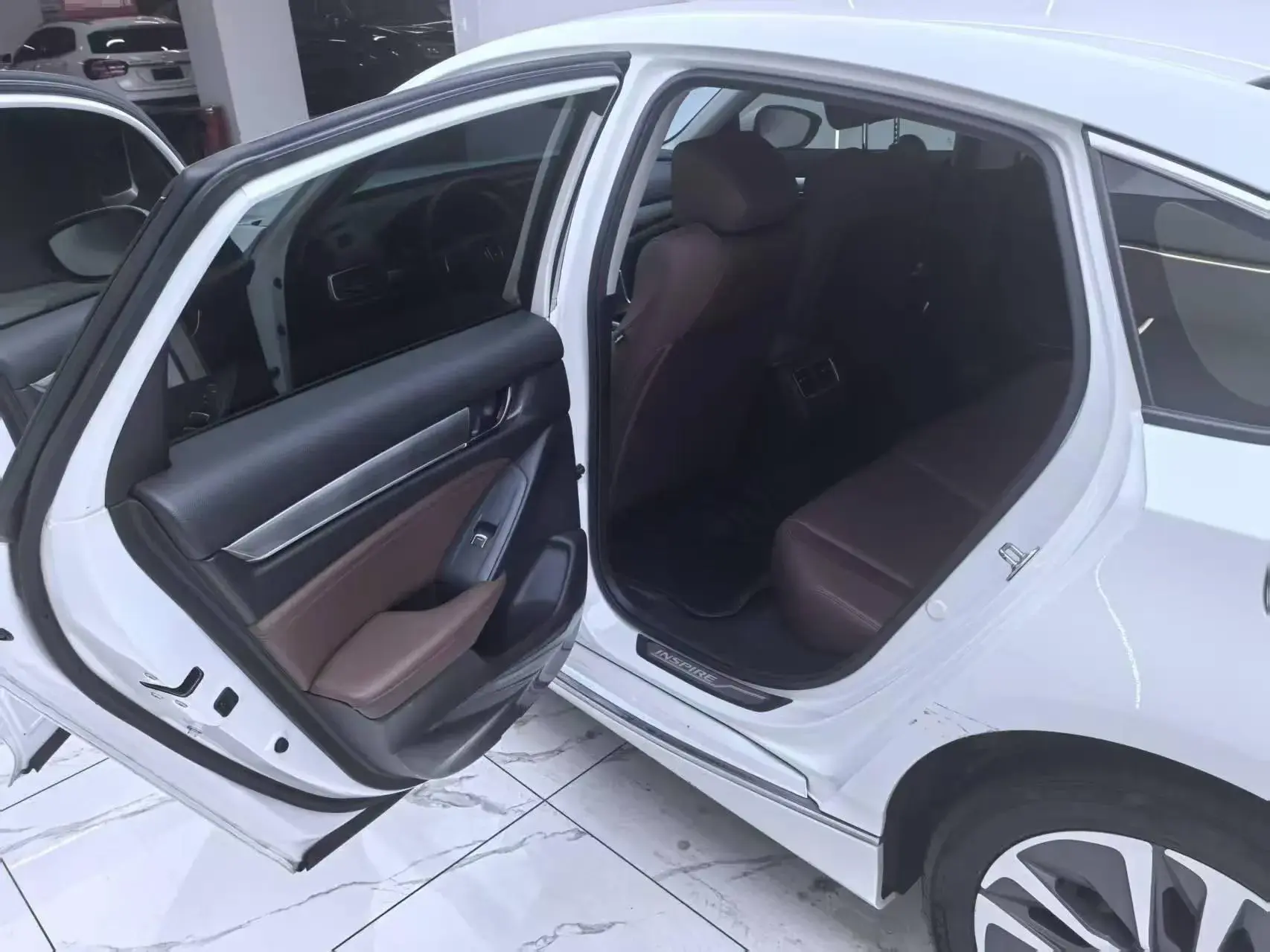 2019 HONDA INSPIRE thumbnail 4