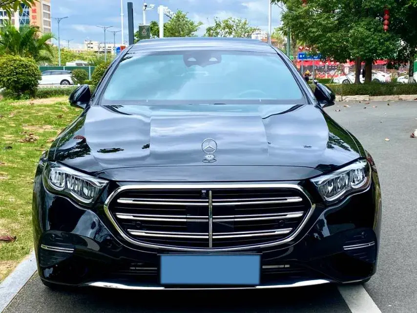 2024 MERCEDES-BENZ E thumbnail 2