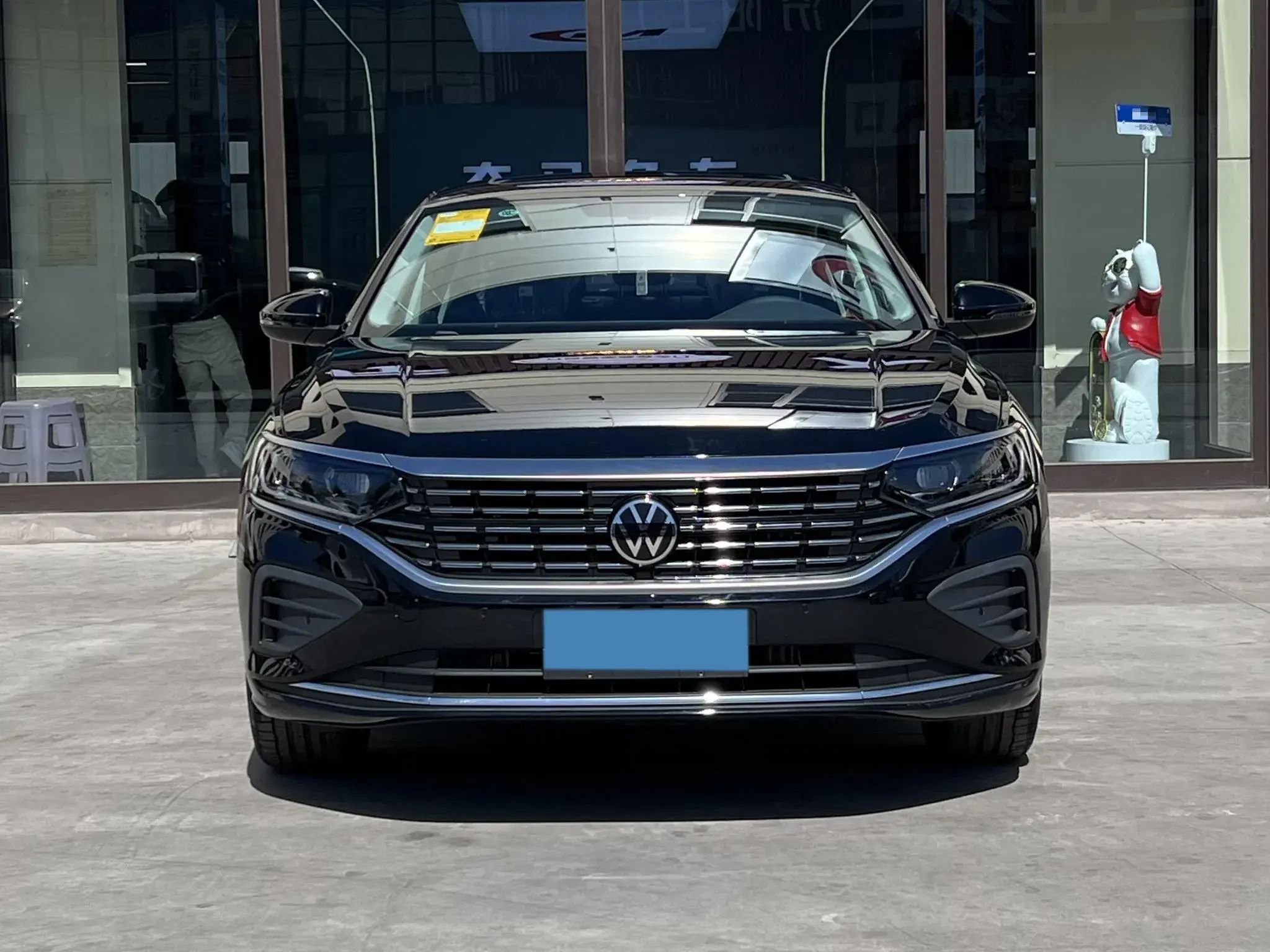 2025 VOLKSWAGEN PASSAT thumbnail 2