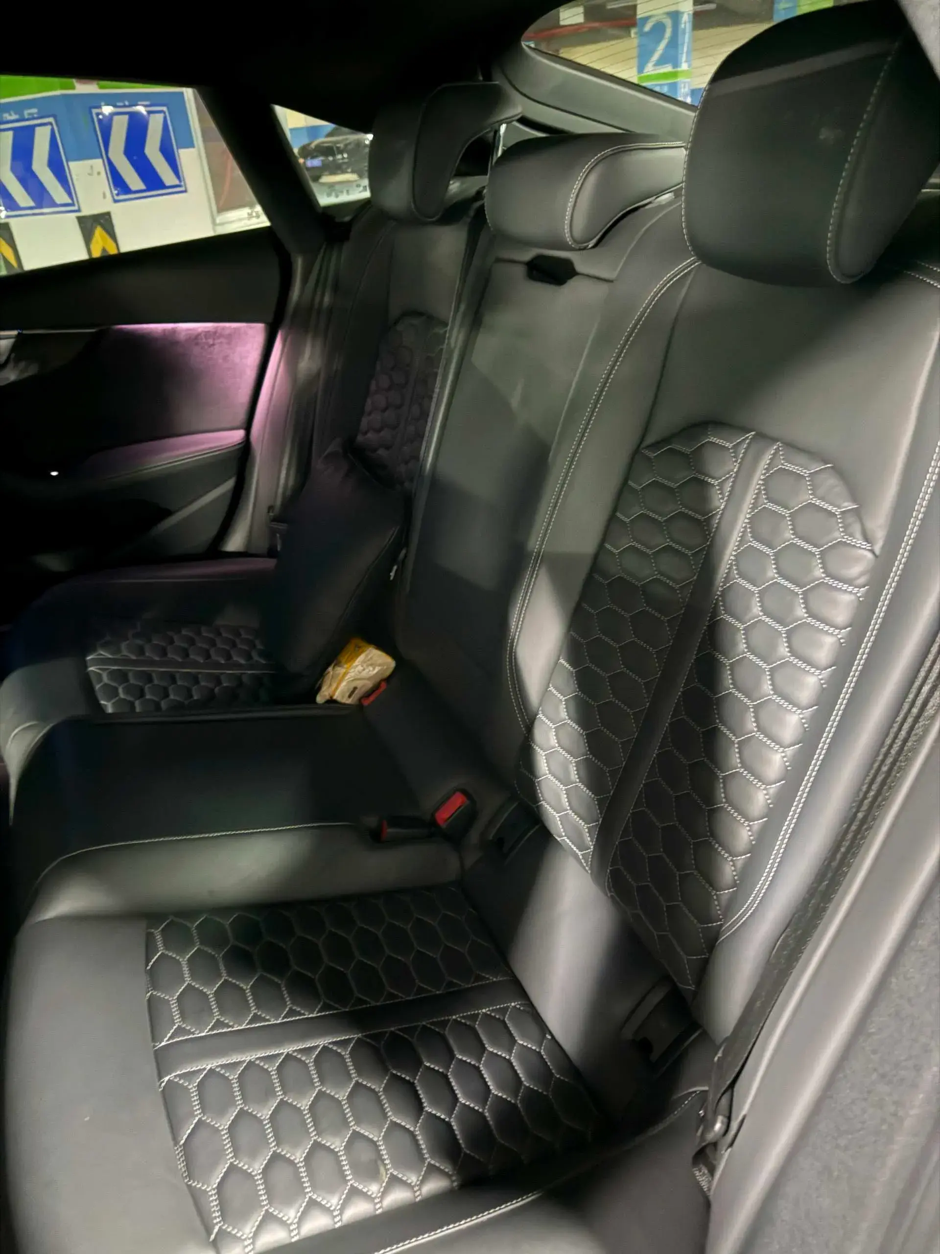 2023 AUDI RS thumbnail 3