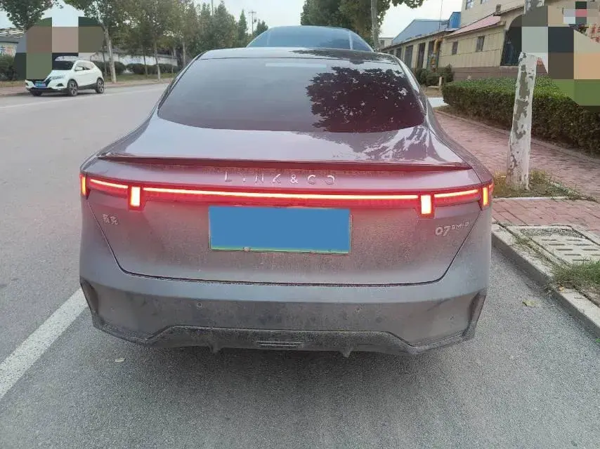 2024 LYNK&CO 07 thumbnail 4