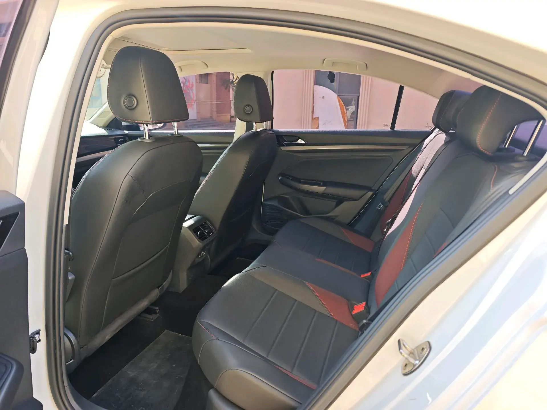 2020 VOLKSWAGEN BORA thumbnail 4