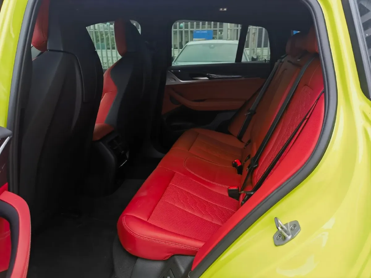 2022 BMW X4 M 3.0T 510HP L6 8AT,autocango,china used car exporter,china ev exporter,chinese used car exporter,chinese used ev exporter