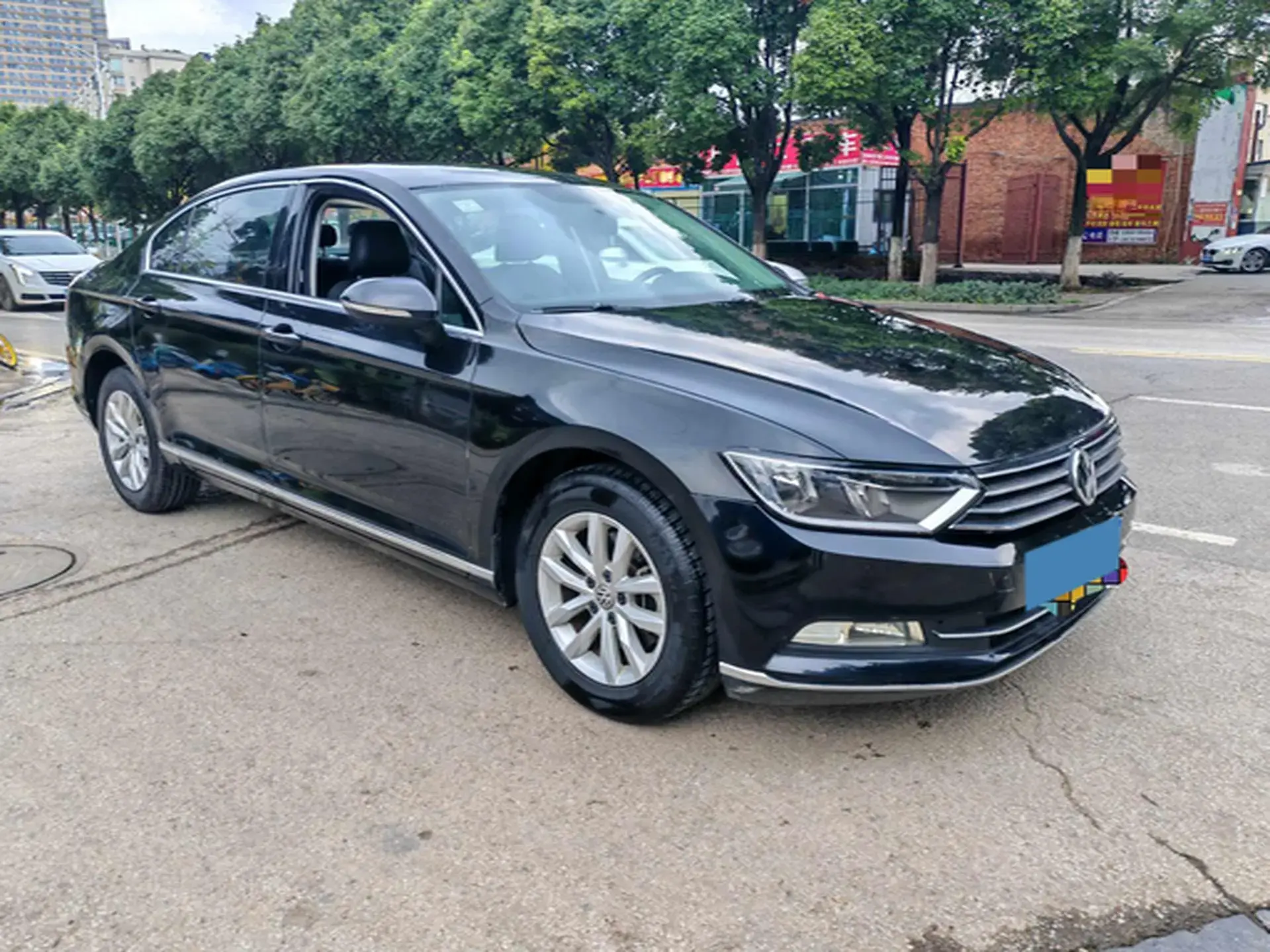 2019 VOLKSWAGEN MAGOTAN thumbnail 3