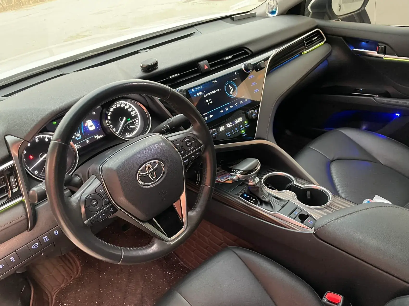 2019 TOYOTA CAMRY thumbnail 4
