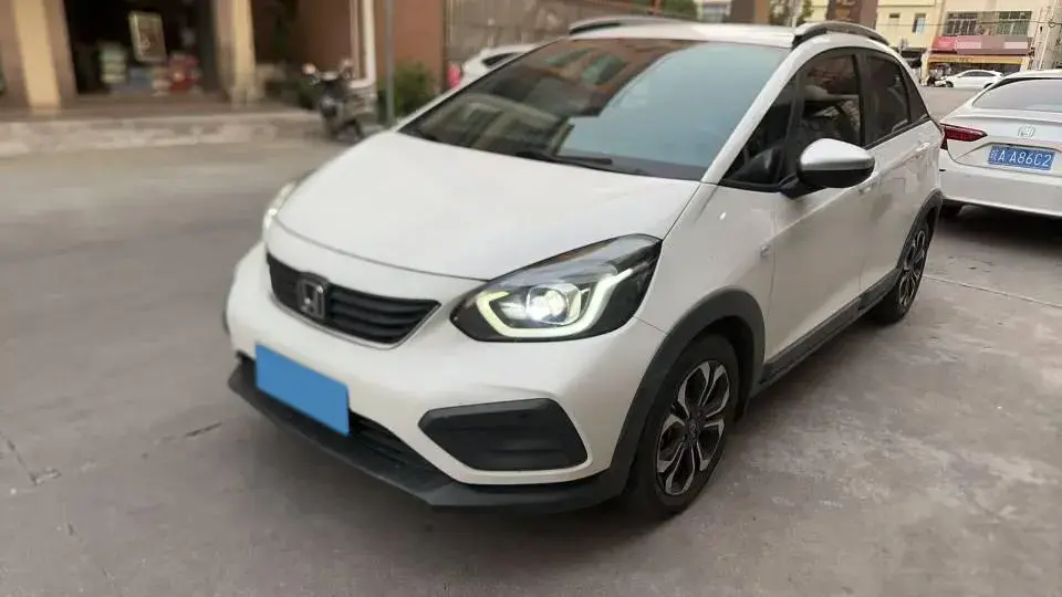 2021 HONDA FIT view 1