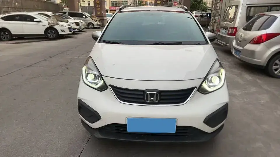 2021 HONDA FIT thumbnail 2