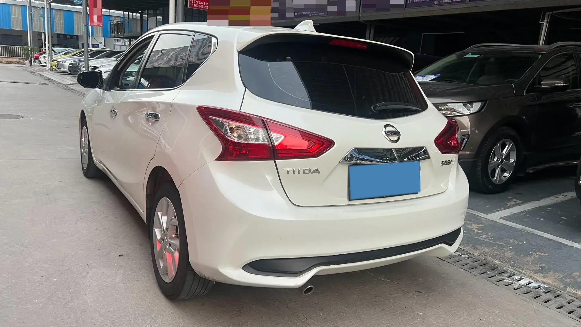 2021 NISSAN TIIDA thumbnail 3