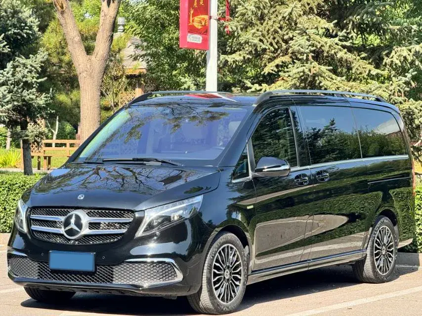 2022 MERCEDES-BENZ V view 1