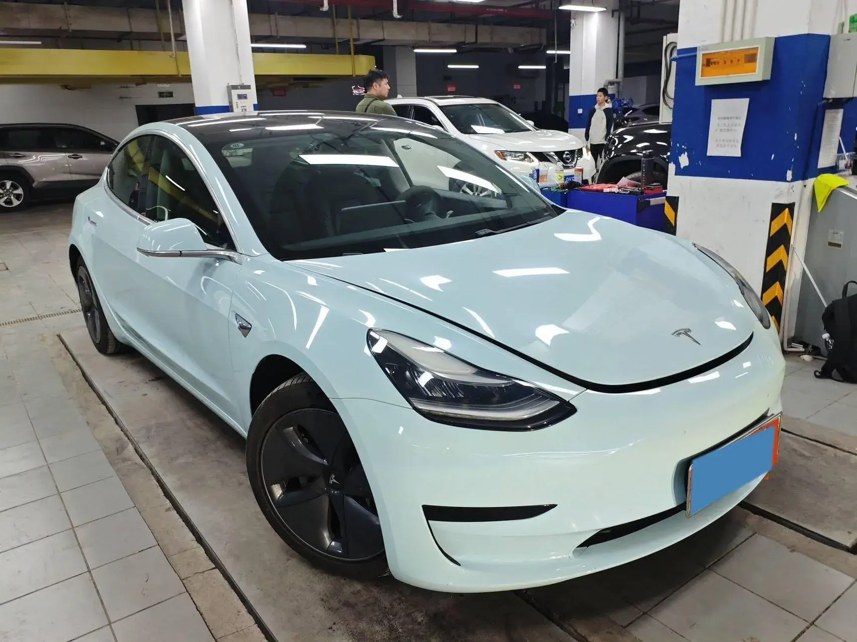 2020 TESLA MODEL thumbnail 2