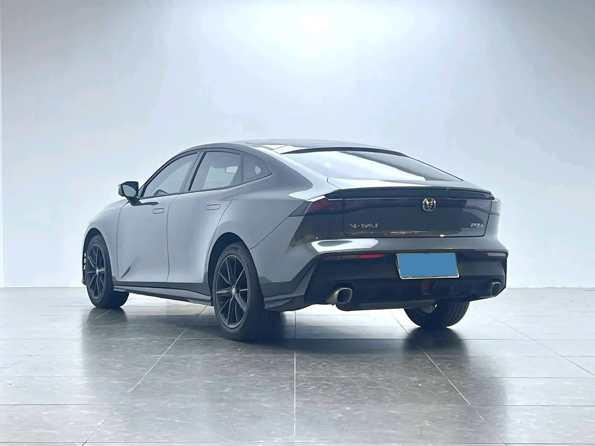 2022 CHANGAN UNI-V thumbnail 3