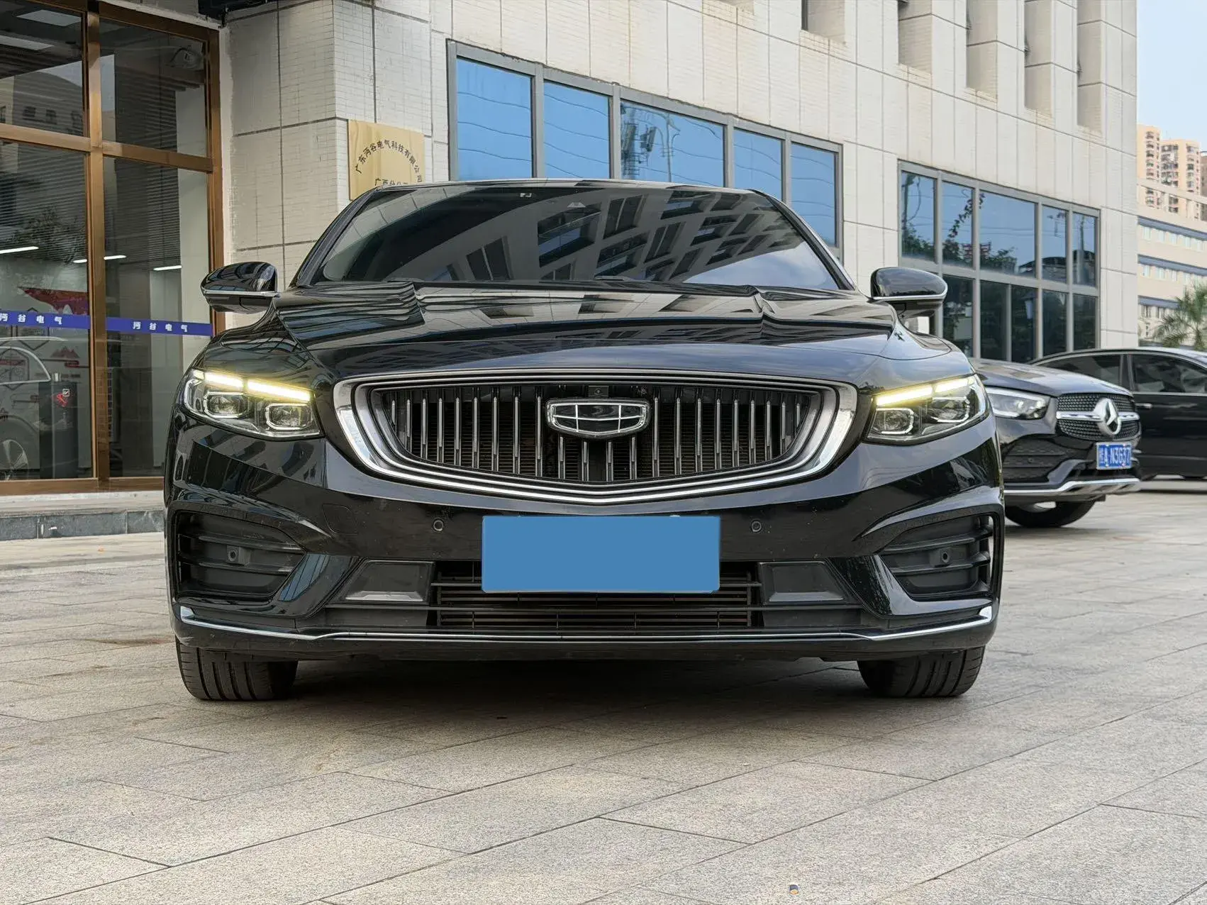 2020 GEELY OKAVANGO thumbnail 2