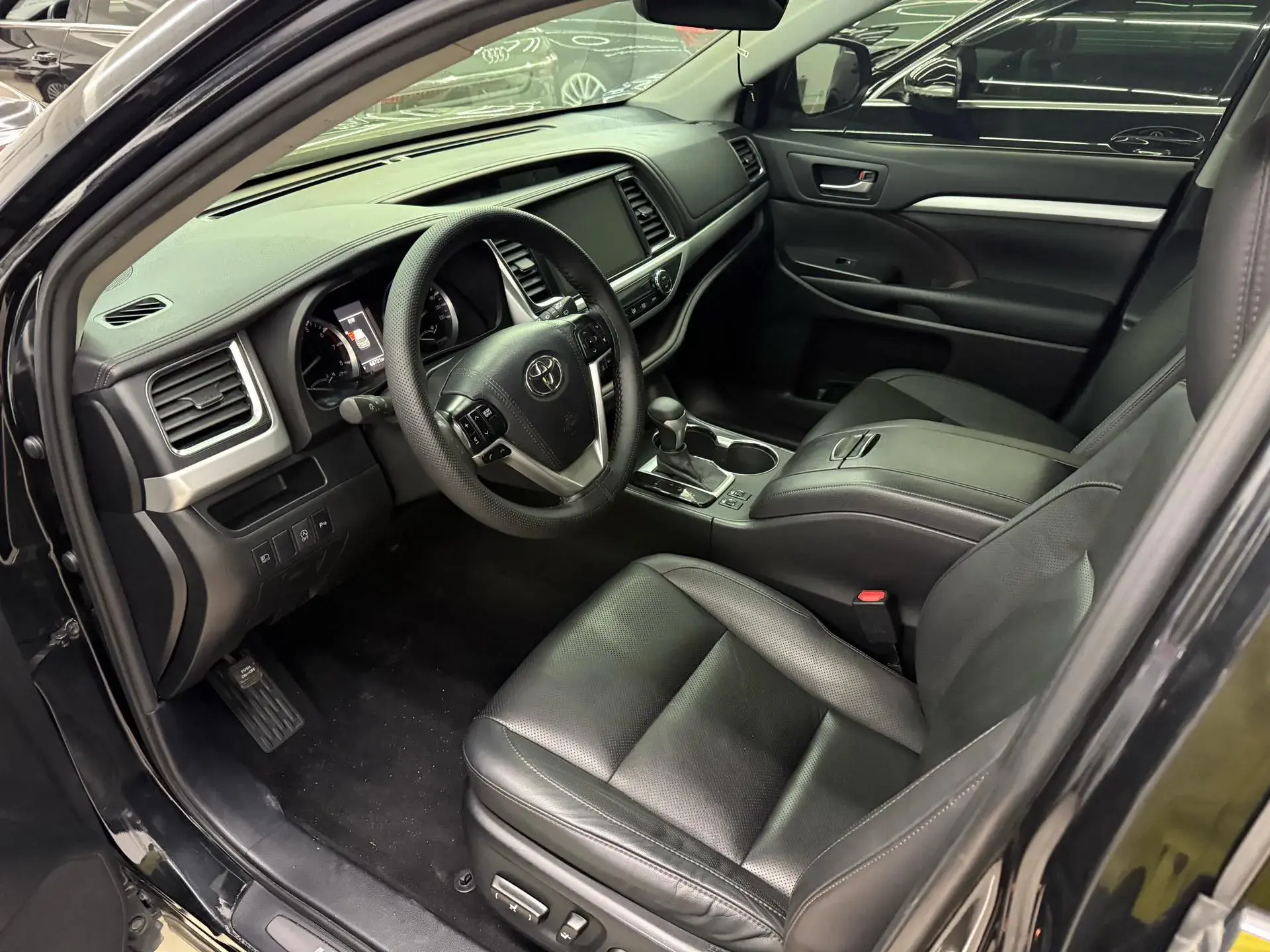 2021 TOYOTA HIGHLANDER thumbnail 2