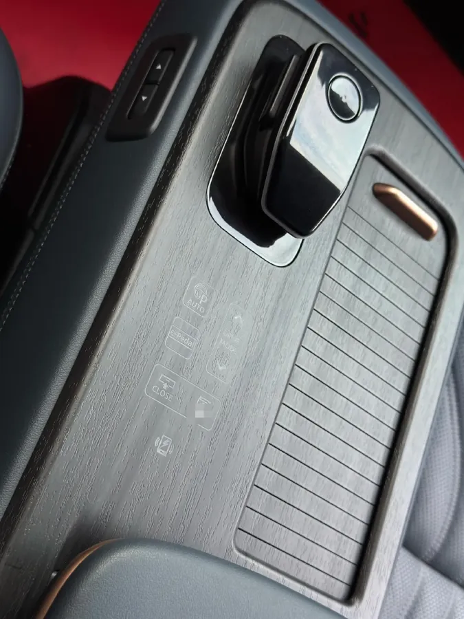 2022 Nissan Ariya BEV 90KWH,autocango,china used car exporter,china ev exporter,chinese used car exporter,chinese used ev exporter