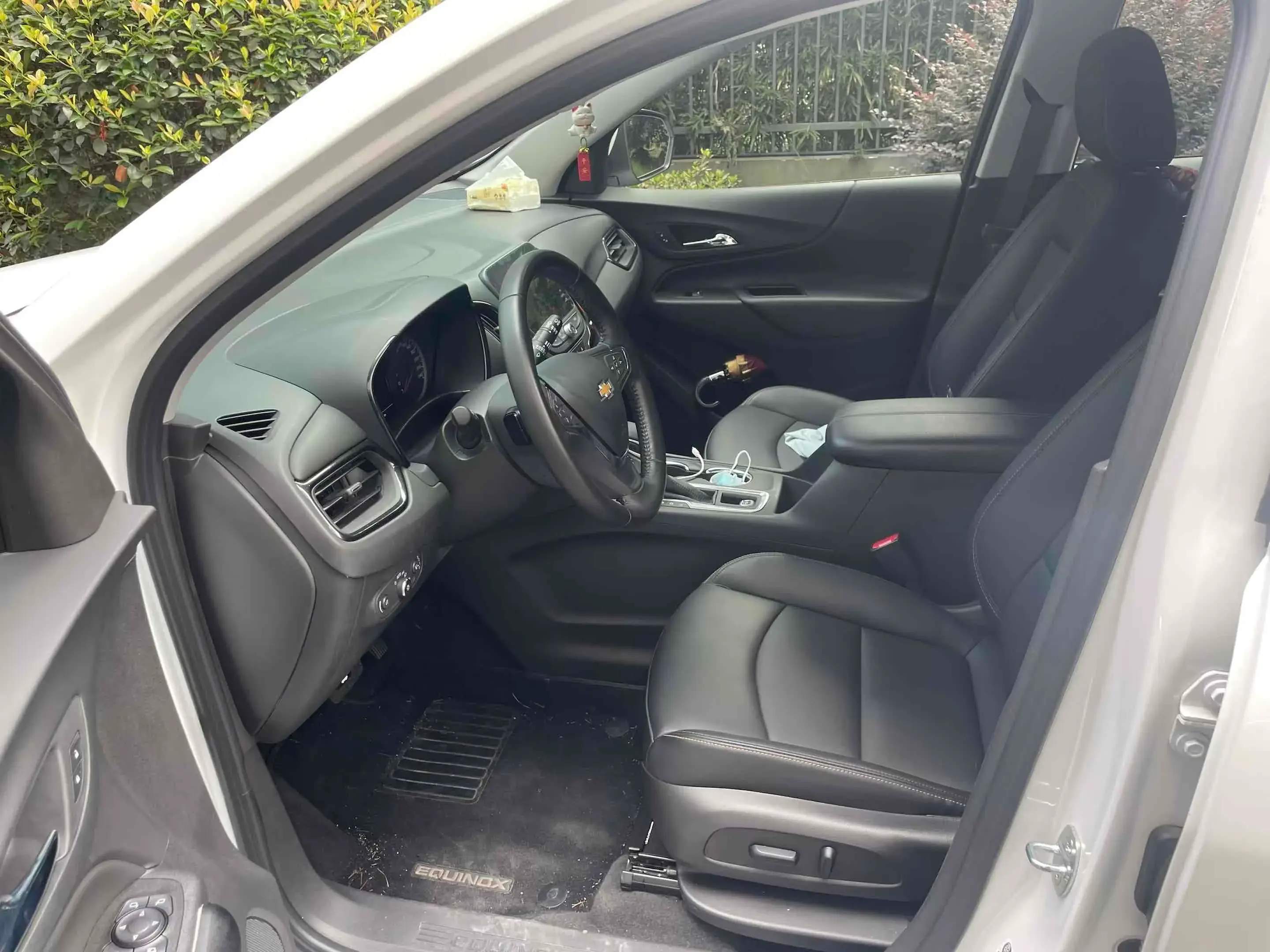 2021 CHEVROLET EQUINOX thumbnail 2