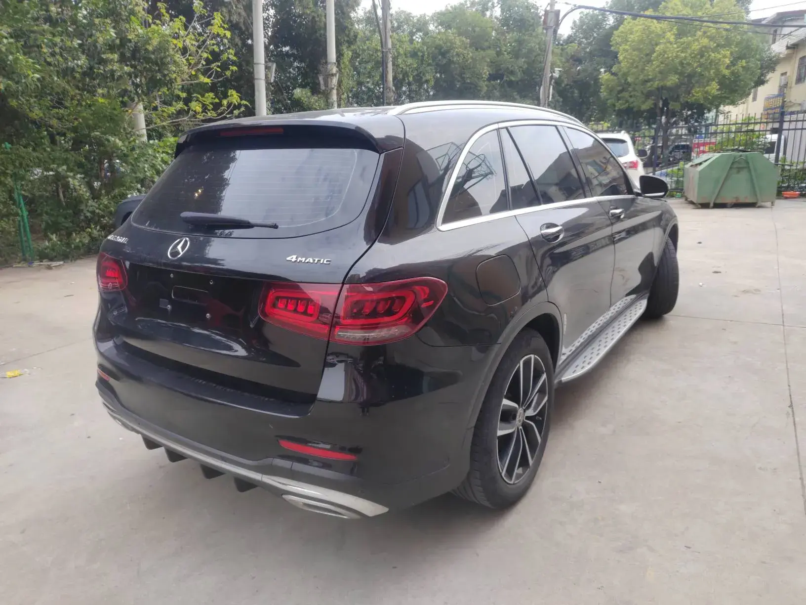 2022 MERCEDES-BENZ GLC thumbnail 2