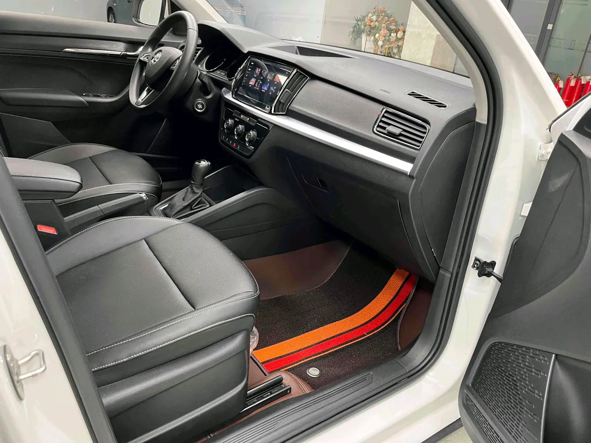 2020 SKODA KAMIQ thumbnail 4