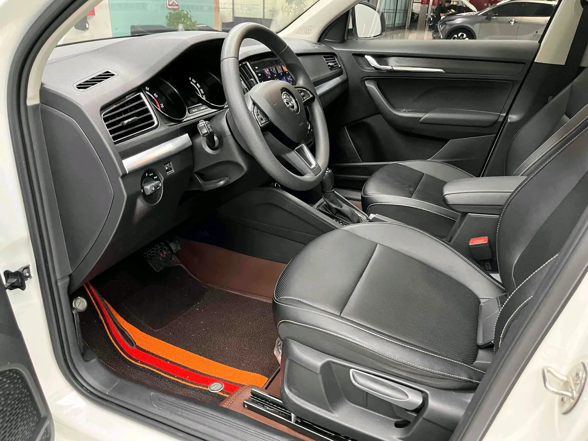 2020 SKODA KAMIQ thumbnail 3