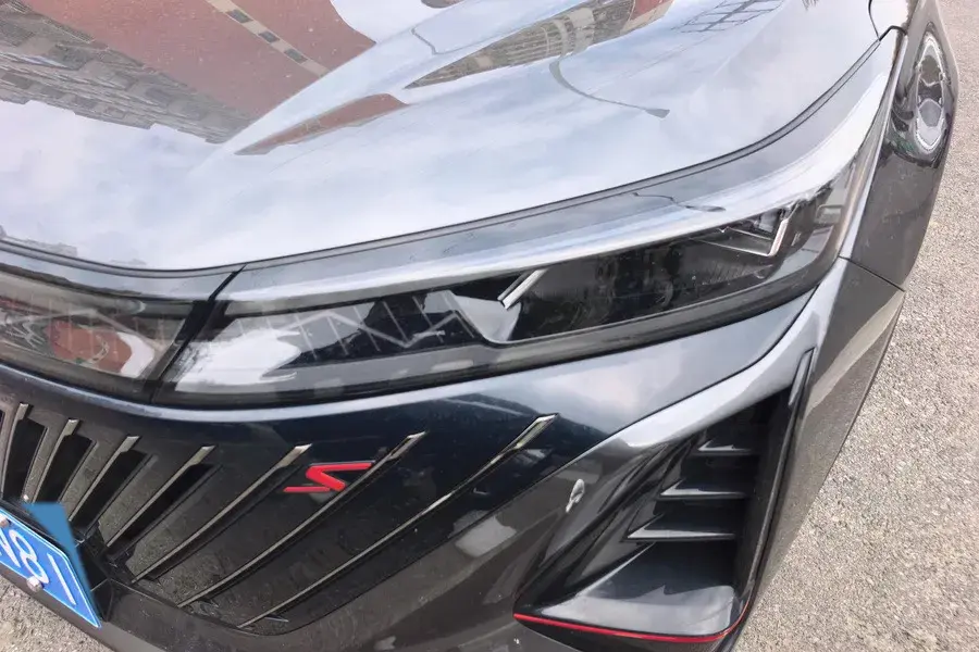 2022 CHANGAN CS75 thumbnail 4