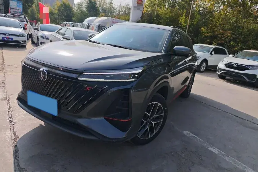 2022 CHANGAN CS75 view 1