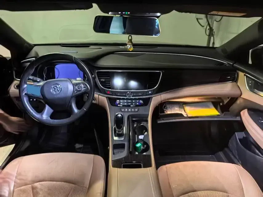 2019 BUICK LARCOSSE thumbnail 4