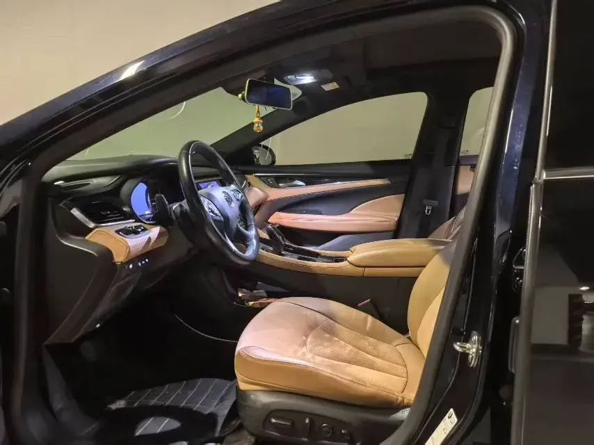 2019 BUICK LARCOSSE thumbnail 3